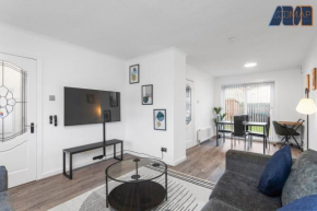 Modern 3 Bed Home in Bathgate with Garden